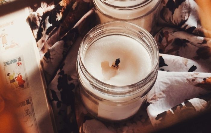 Soy candle with imperfections